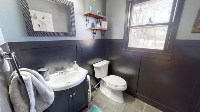 404 Garden Road, Albert Lea, MN 56007