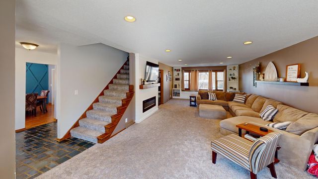 404 Garden Road, Albert Lea, MN 56007