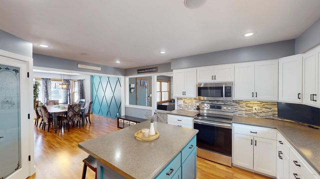 404 Garden Road, Albert Lea, MN 56007