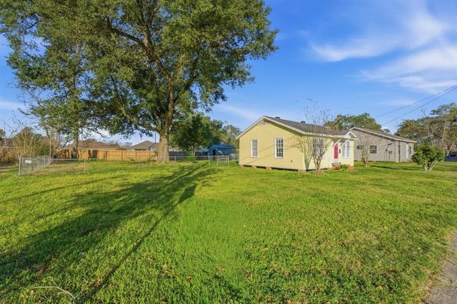 2506 Demarest Street, Lake Charles, LA 70601