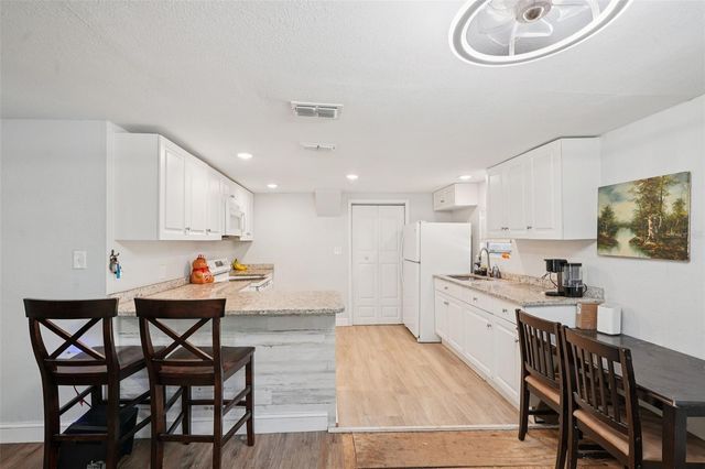 2432 NW 2ND STREET, Ocala, FL 34475