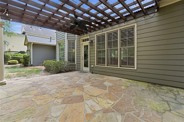6005 Queens River Drive, Mableton, GA 30126