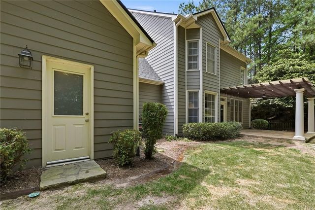 6005 Queens River Drive, Mableton, GA 30126