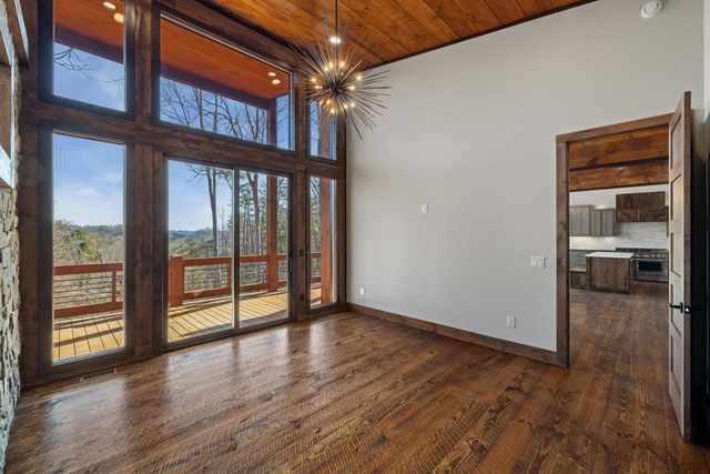 57 Deerfield Lane, Blue Ridge, GA 30513