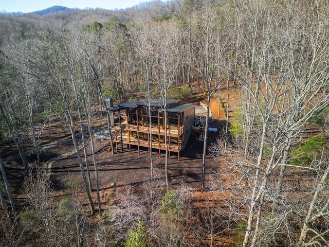 57 Deerfield Lane, Blue Ridge, GA 30513