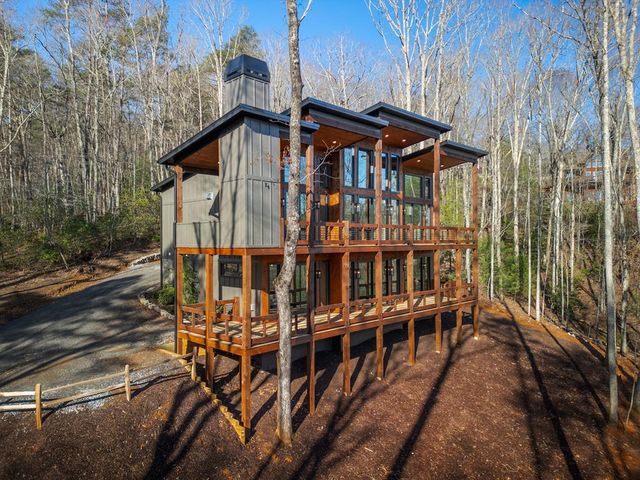 57 Deerfield Lane, Blue Ridge, GA 30513