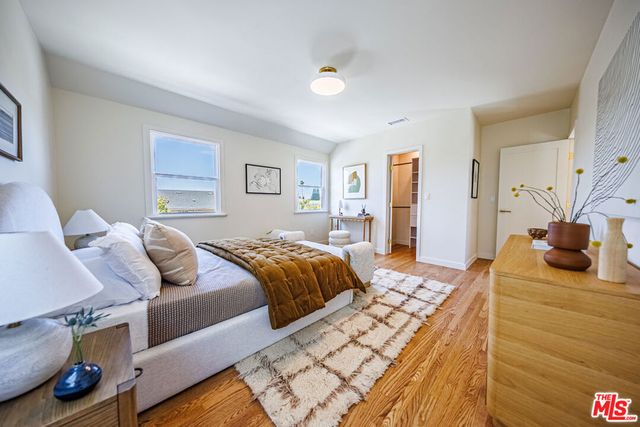 4325 Price Street, Los Angeles, CA 90027
