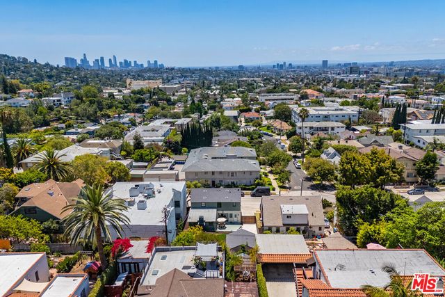 4325 Price Street, Los Angeles, CA 90027