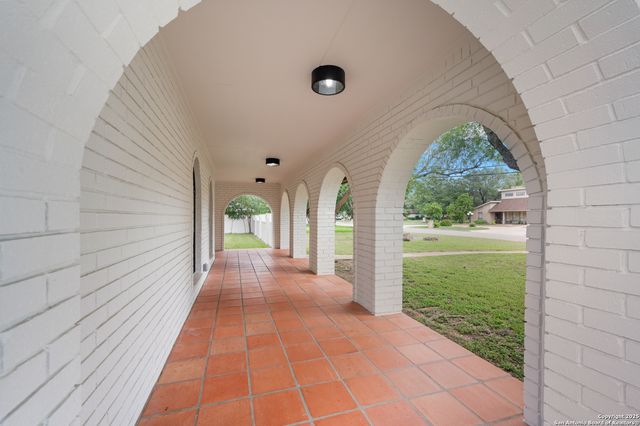 520 Sagecrest Dr., San Antonio, TX 78232