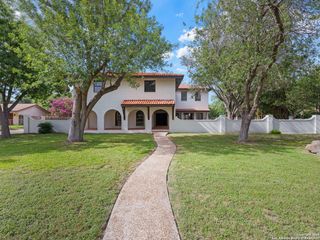 520 Sagecrest Dr., San Antonio, TX 78232