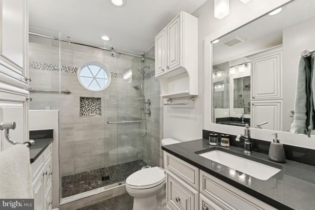 13901 WAVERLY CREEK CT, Chantilly, VA 20151