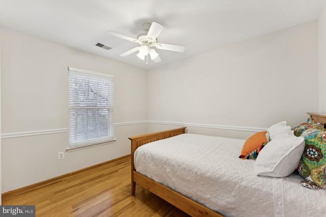 13901 WAVERLY CREEK CT, Chantilly, VA 20151