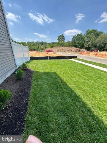 56 MORGANS MILL RD, Sicklerville, NJ 08081