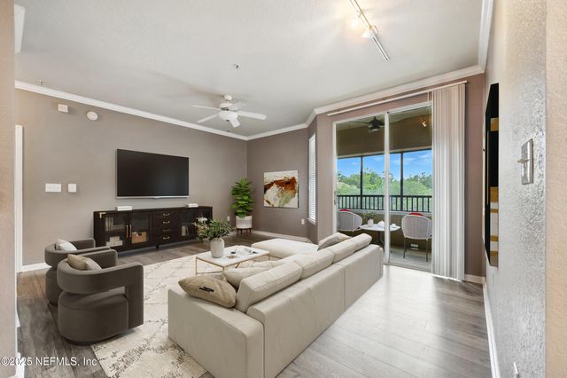 8539 GATE Parkway W, 1435, Jacksonville, FL 32216