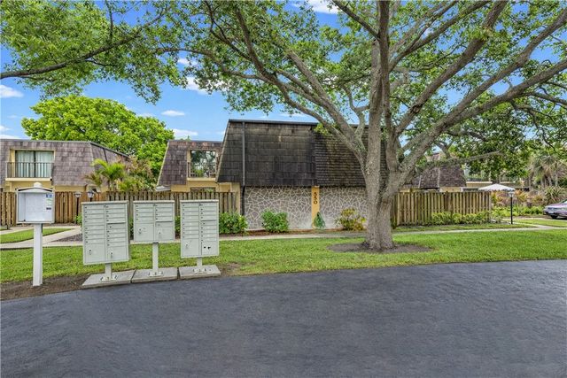 550 N Tropic Lane 6B, Vero Beach, FL 32960