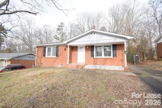 924 Edgegreen Drive, Charlotte, NC 28217