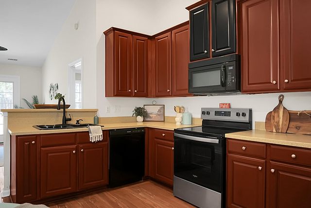 7417 Painted Bunting Way, Hanahan, SC 29410