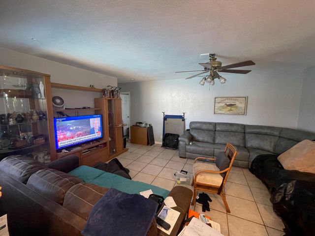 6160 SW 14th Street, Plantation, FL 33317