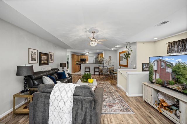 6817 Boulder Pointe Drive, Washington Twp, MI 48094