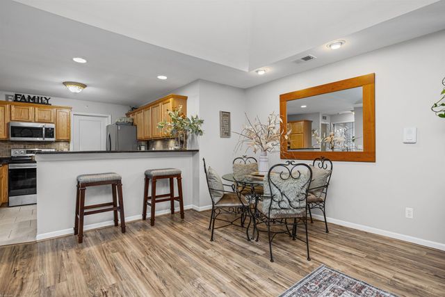 6817 Boulder Pointe Drive, Washington Twp, MI 48094
