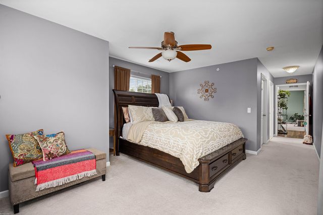 6817 Boulder Pointe Drive, Washington Twp, MI 48094