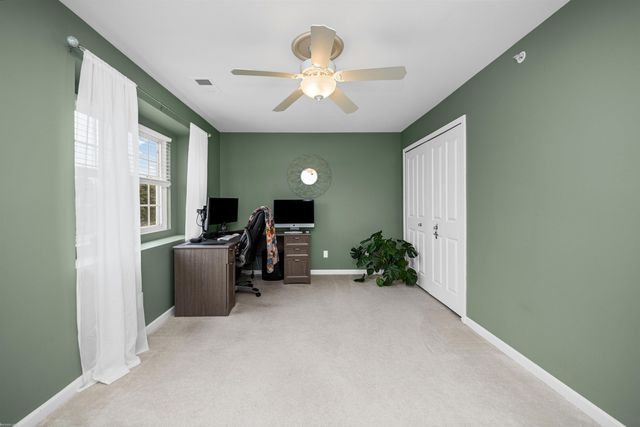 6817 Boulder Pointe Drive, Washington Twp, MI 48094