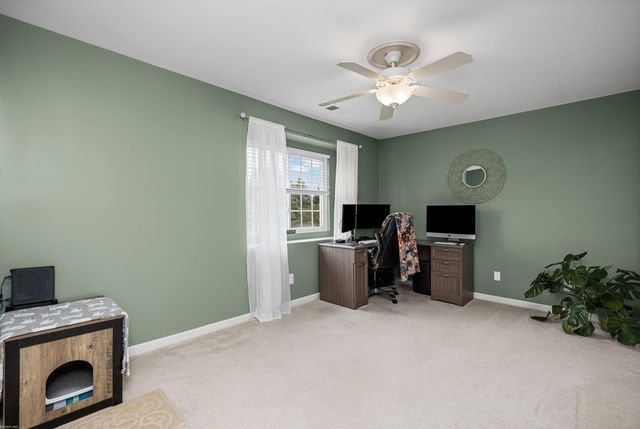 6817 Boulder Pointe Drive, Washington Twp, MI 48094