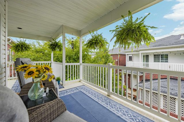 6817 Boulder Pointe Drive, Washington Twp, MI 48094