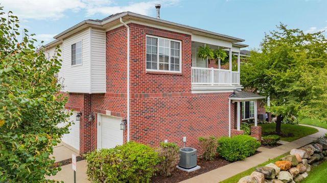 6817 Boulder Pointe Drive, Washington Twp, MI 48094