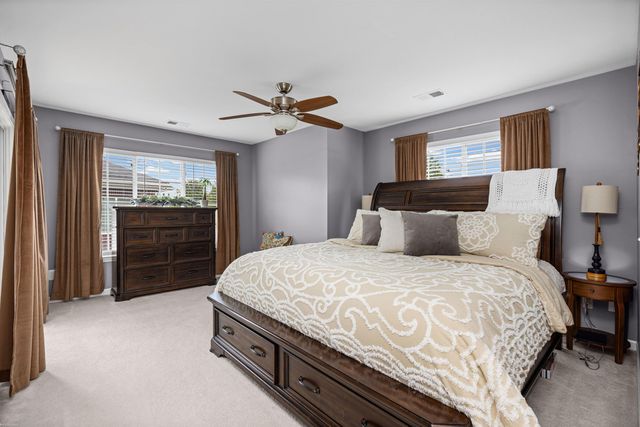 6817 Boulder Pointe Drive, Washington Twp, MI 48094
