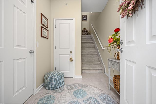6817 Boulder Pointe Drive, Washington Twp, MI 48094