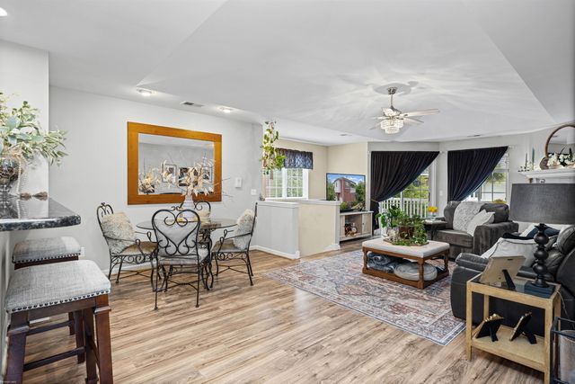 6817 Boulder Pointe Drive, Washington Twp, MI 48094