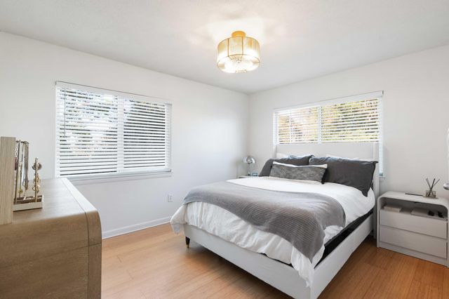 268 Alexandra Drive 11, Mount Pleasant, SC 29464