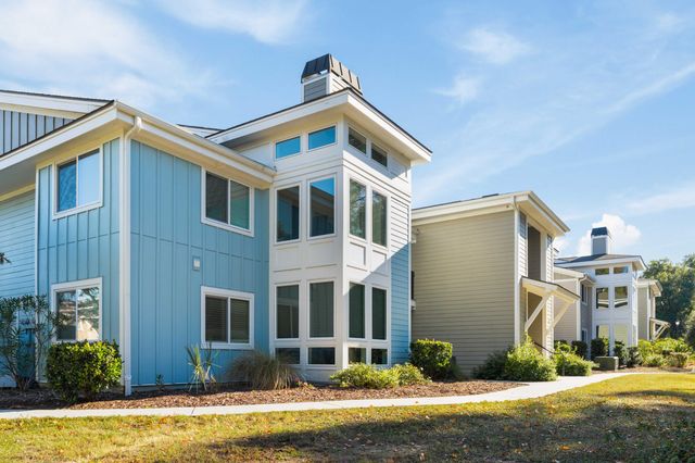 268 Alexandra Drive 11, Mount Pleasant, SC 29464