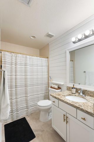 268 Alexandra Drive 11, Mount Pleasant, SC 29464