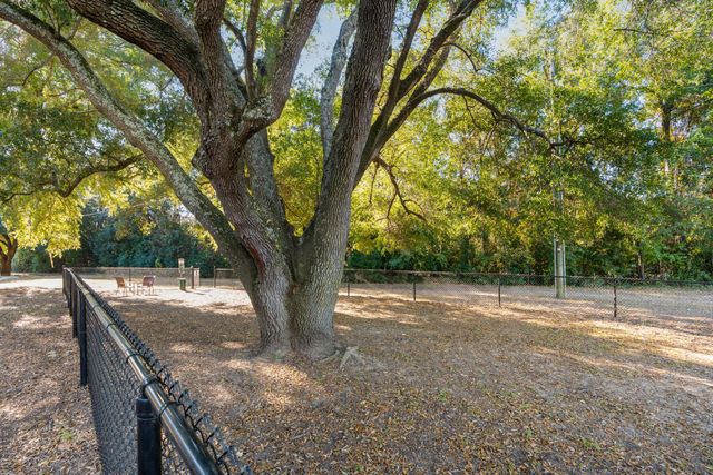 268 Alexandra Drive 11, Mount Pleasant, SC 29464