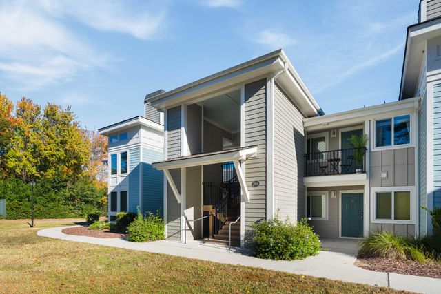 268 Alexandra Drive 11, Mount Pleasant, SC 29464