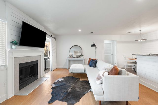 268 Alexandra Drive 11, Mount Pleasant, SC 29464