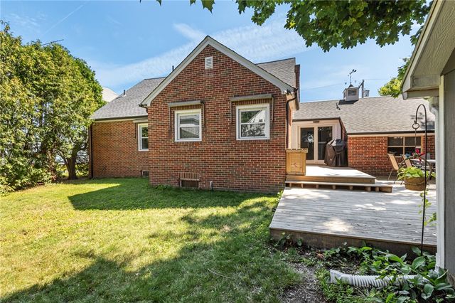 254 Mount Pleasant Avenue, Providence, RI 02908