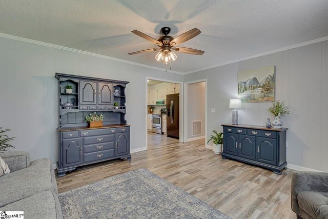 321 Springdale Avenue, Liberty, SC 29657