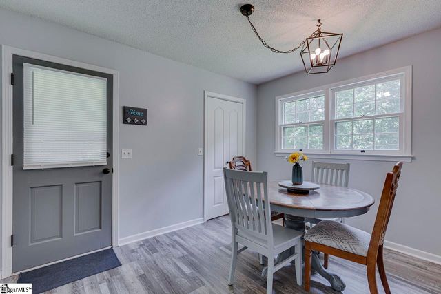 321 Springdale Avenue, Liberty, SC 29657