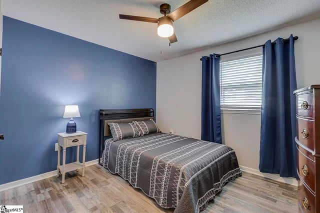 321 Springdale Avenue, Liberty, SC 29657