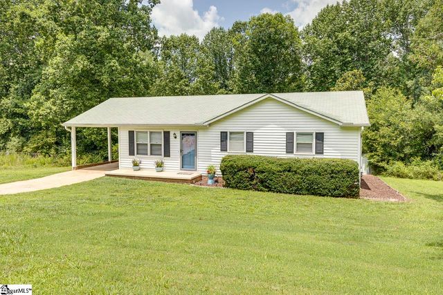 321 Springdale Avenue, Liberty, SC 29657