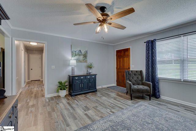 321 Springdale Avenue, Liberty, SC 29657