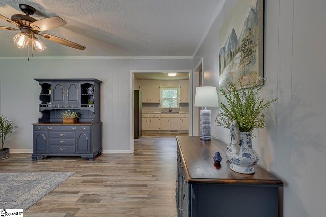 321 Springdale Avenue, Liberty, SC 29657