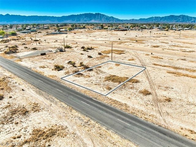 1140 Upland Avenue, Pahrump, NV 89048