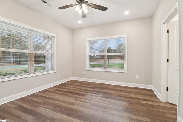 401 Grand Harbor Boulevard, Ninety Six, SC 29666