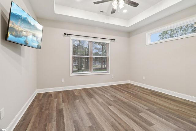 401 Grand Harbor Boulevard, Ninety Six, SC 29666