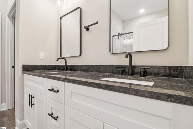 401 Grand Harbor Boulevard, Ninety Six, SC 29666