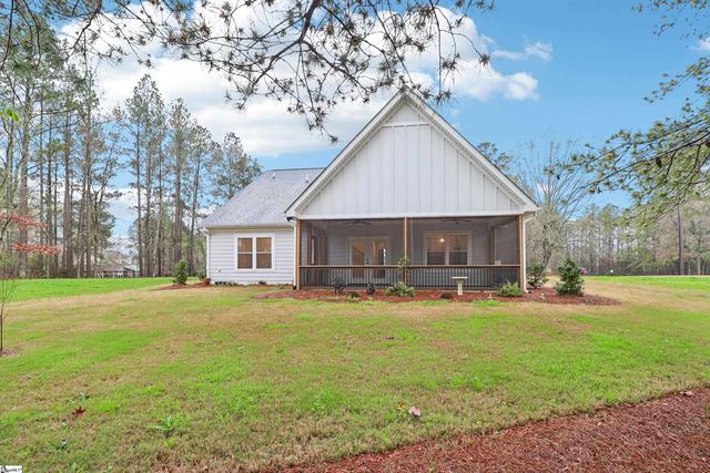 401 Grand Harbor Boulevard, Ninety Six, SC 29666